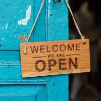 Best Welcome Message Examples and Tips for Successful Customer Onboarding